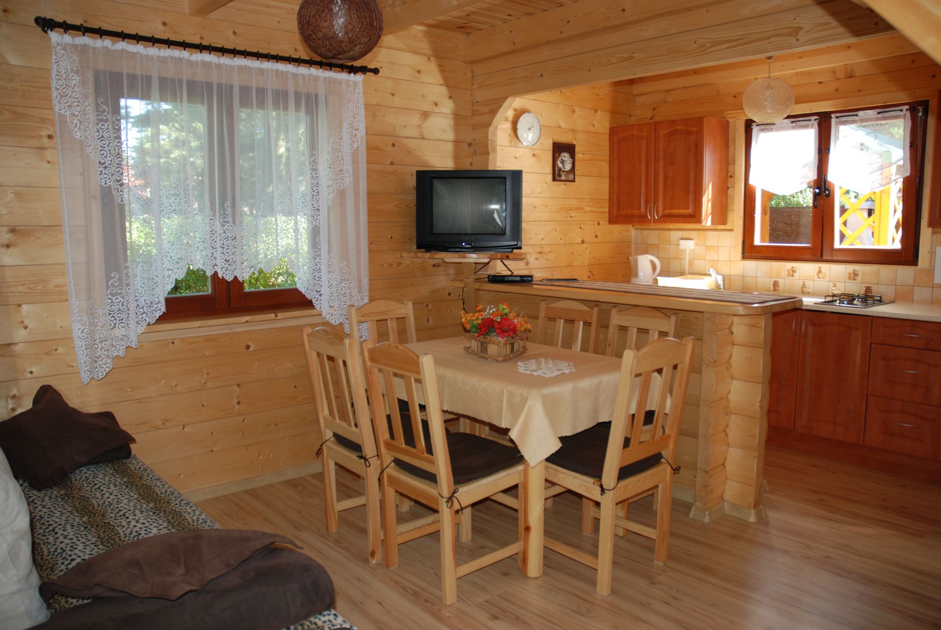 Pobierowo domki letniskowe - NawaraPark (noclegi, wczasy)