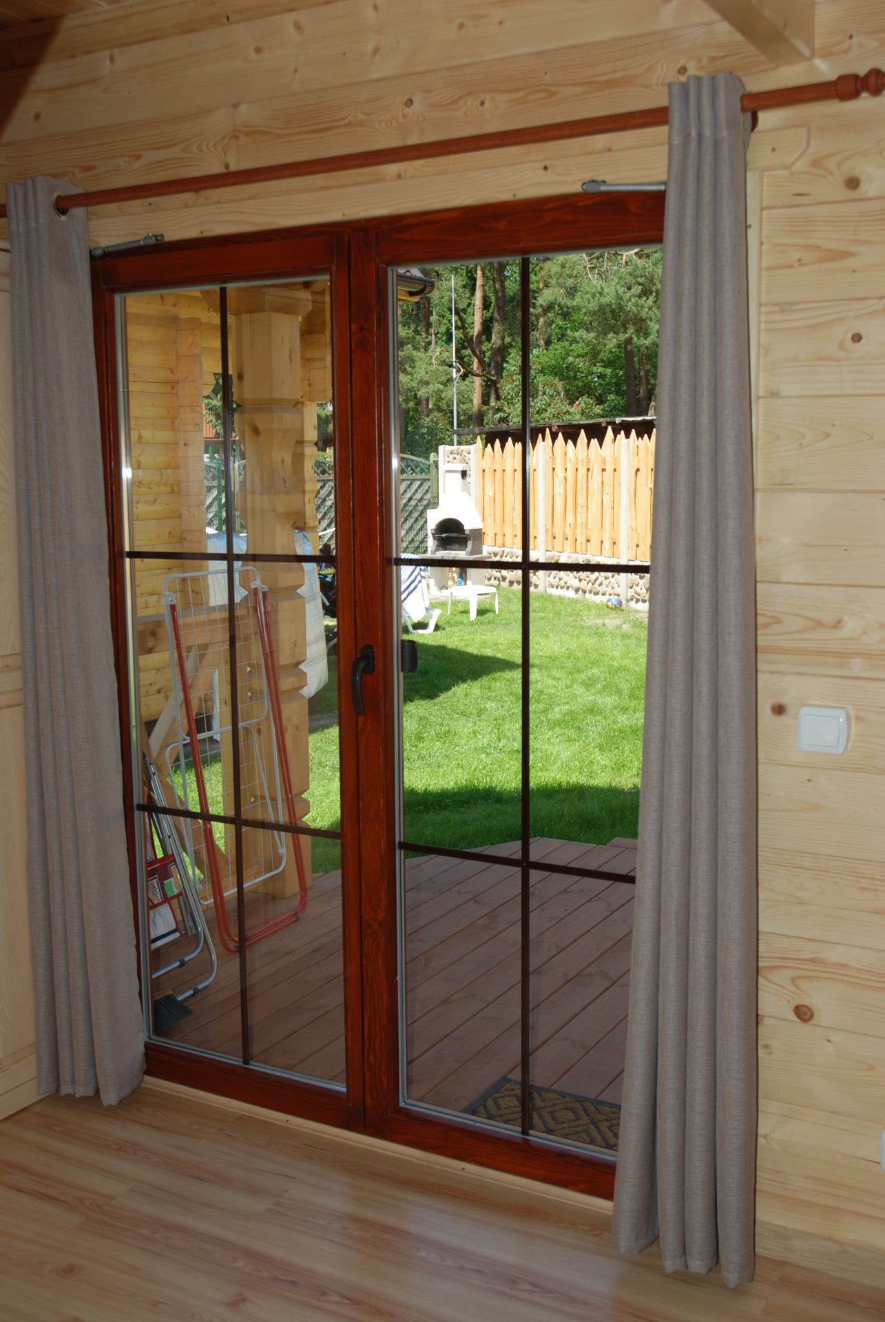 Pobierowo domki letniskowe - NawaraPark (noclegi, wczasy)