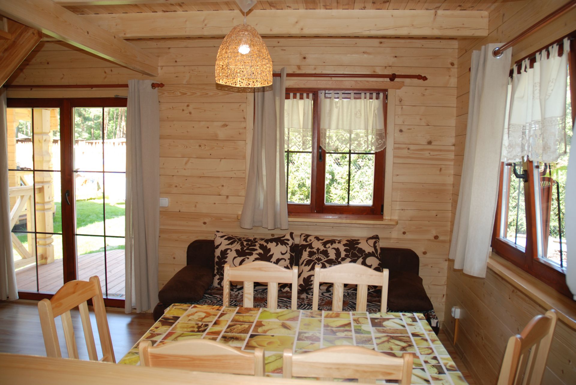 Pobierowo domki letniskowe - NawaraPark (noclegi, wczasy)