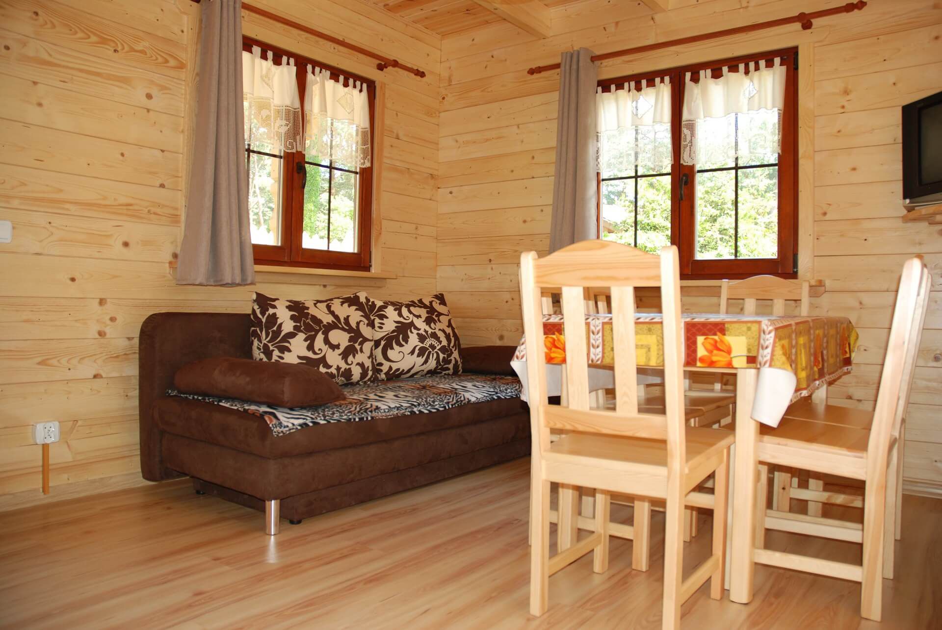 Pobierowo domki letniskowe - NawaraPark (noclegi, wczasy)