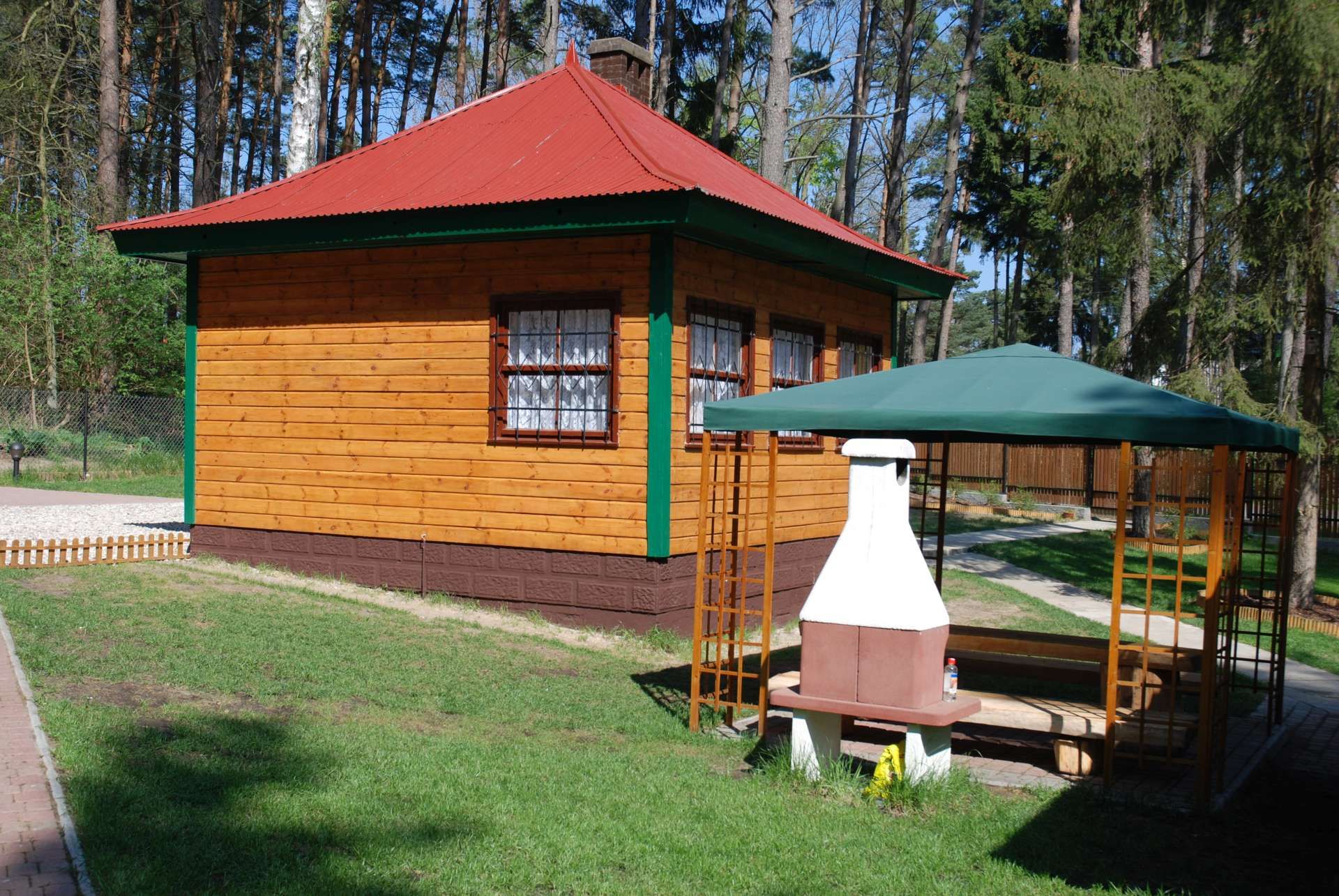 Pobierowo domki letniskowe - NawaraPark (noclegi, wczasy)