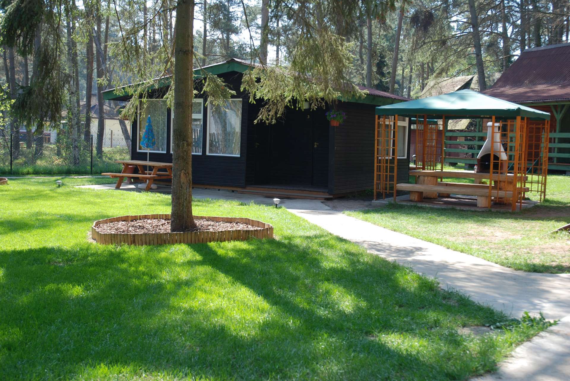 Pobierowo domki letniskowe - NawaraPark (noclegi, wczasy)