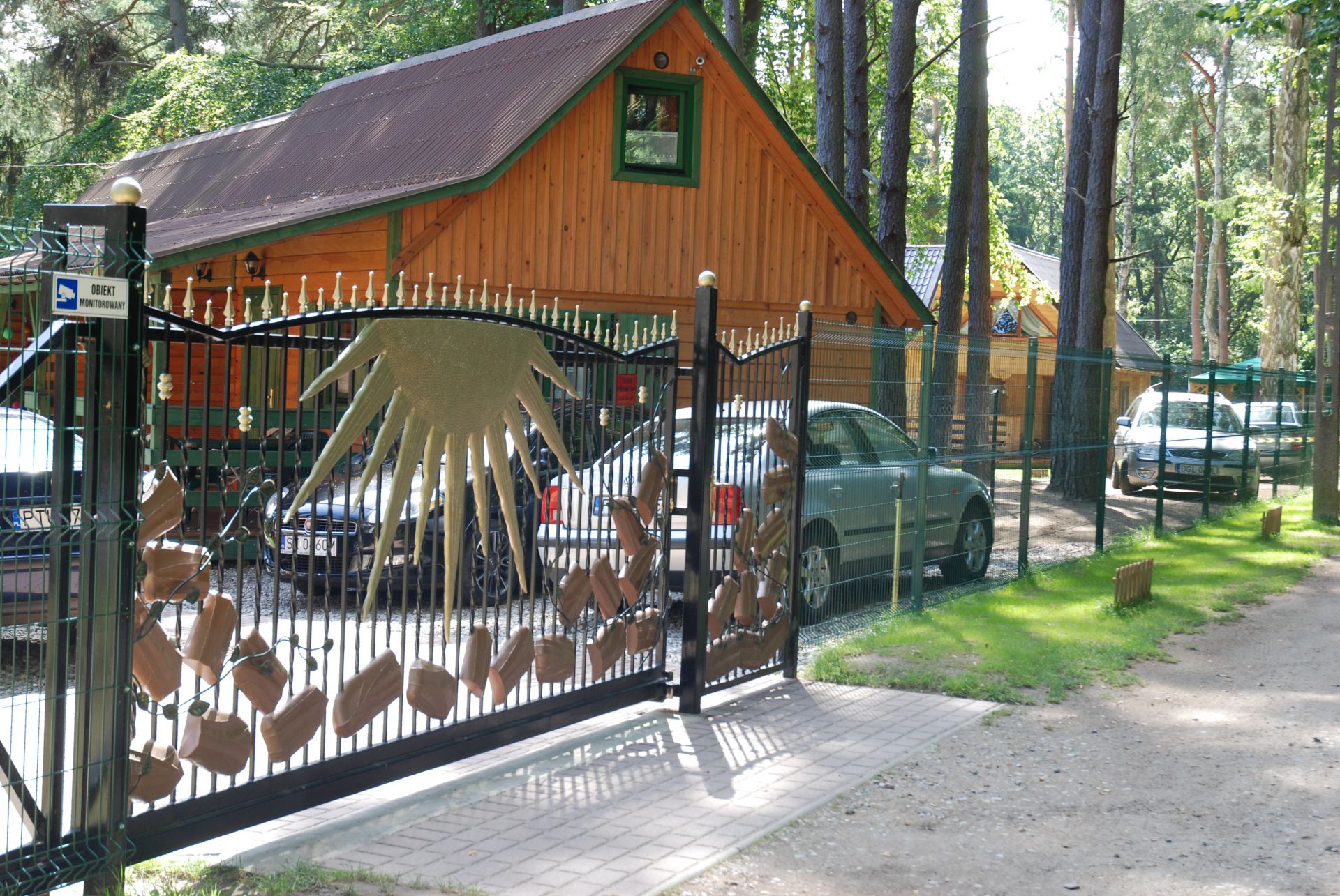 Pobierowo domki letniskowe - NawaraPark (noclegi, wczasy)