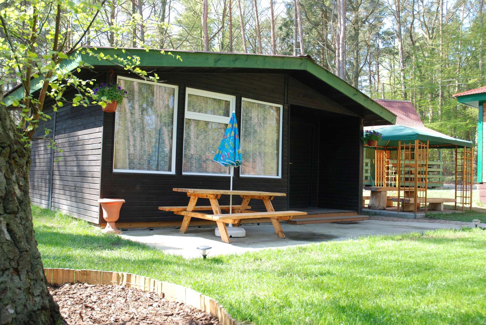 Pobierowo domki letniskowe - NawaraPark (noclegi, wczasy)