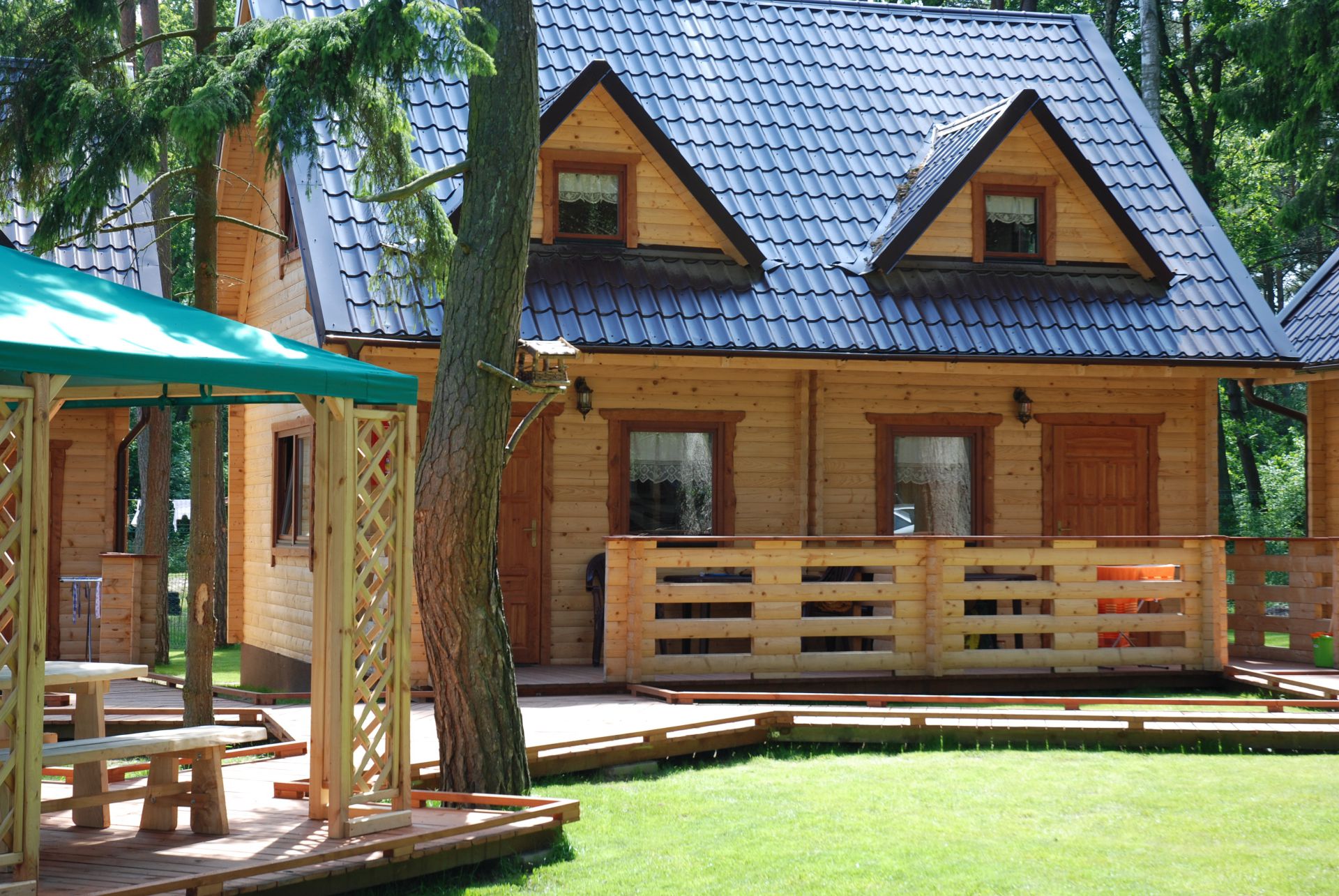 Pobierowo domki letniskowe - NawaraPark (noclegi, wczasy)