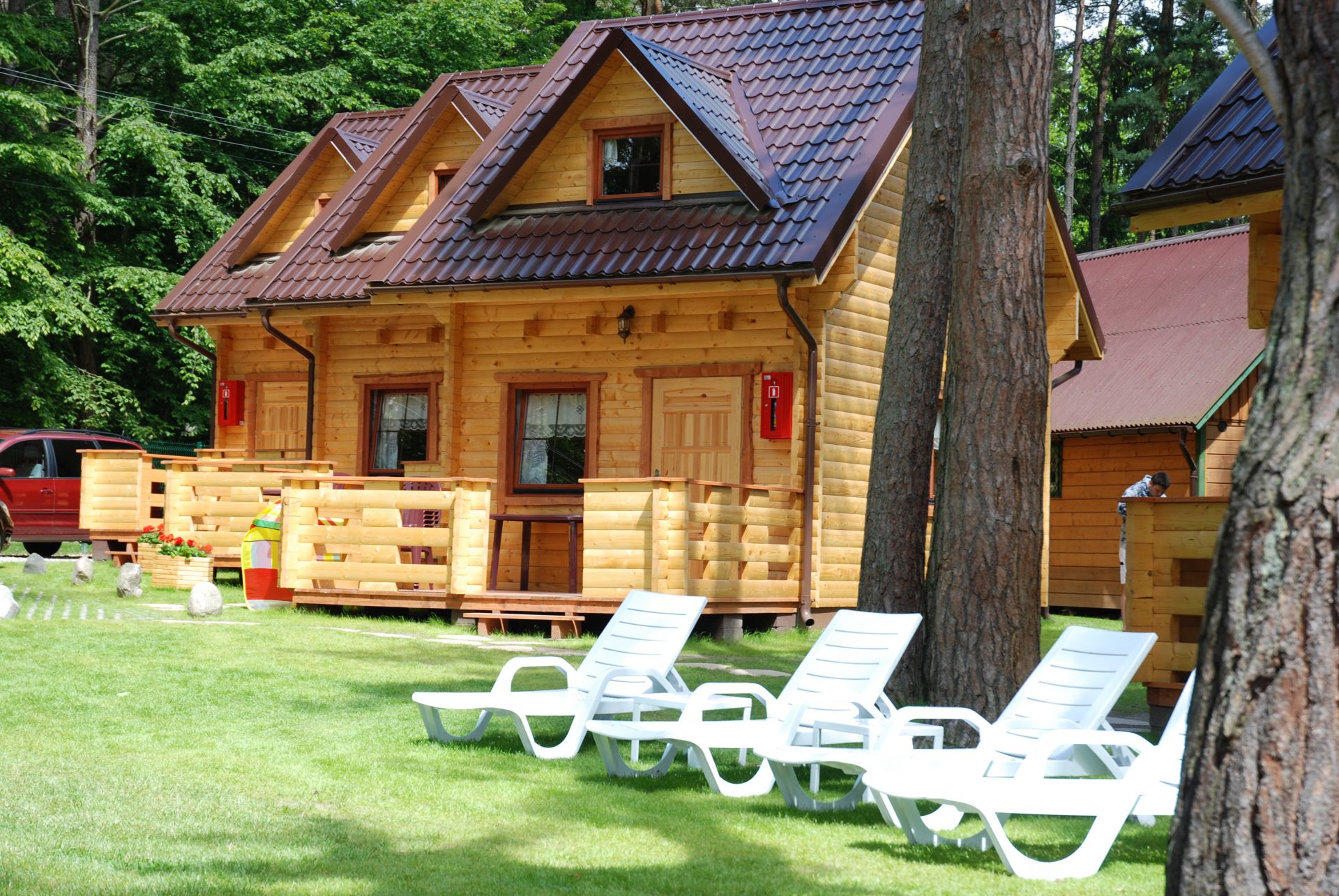Pobierowo domki letniskowe - NawaraPark (noclegi, wczasy)