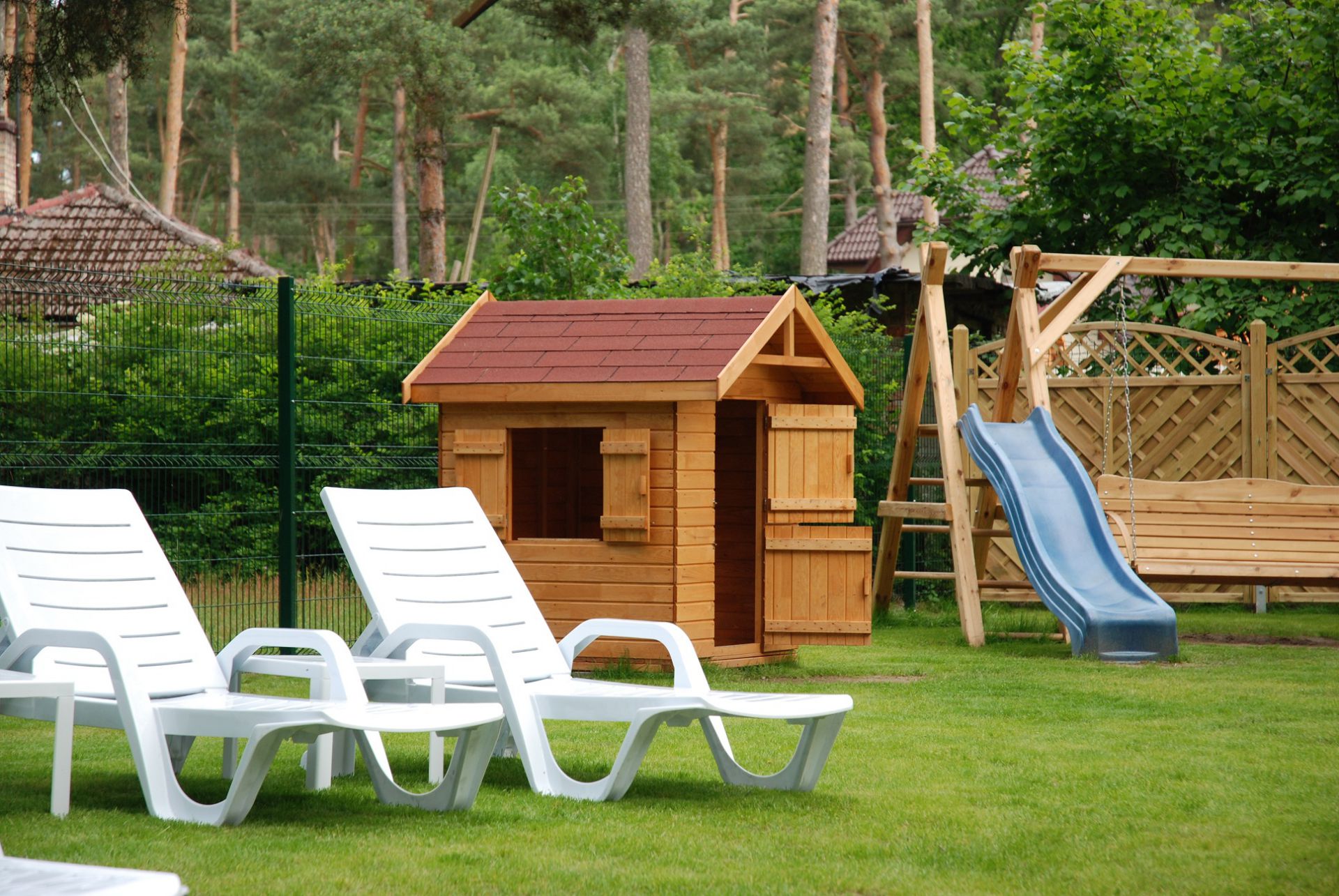 Pobierowo domki letniskowe - NawaraPark (noclegi, wczasy)