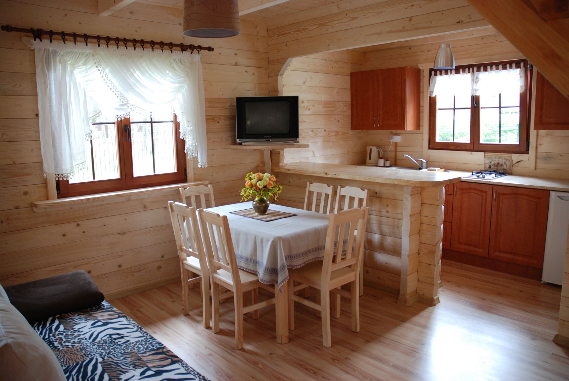 Pobierowo domki letniskowe - NawaraPark (noclegi, wczasy)