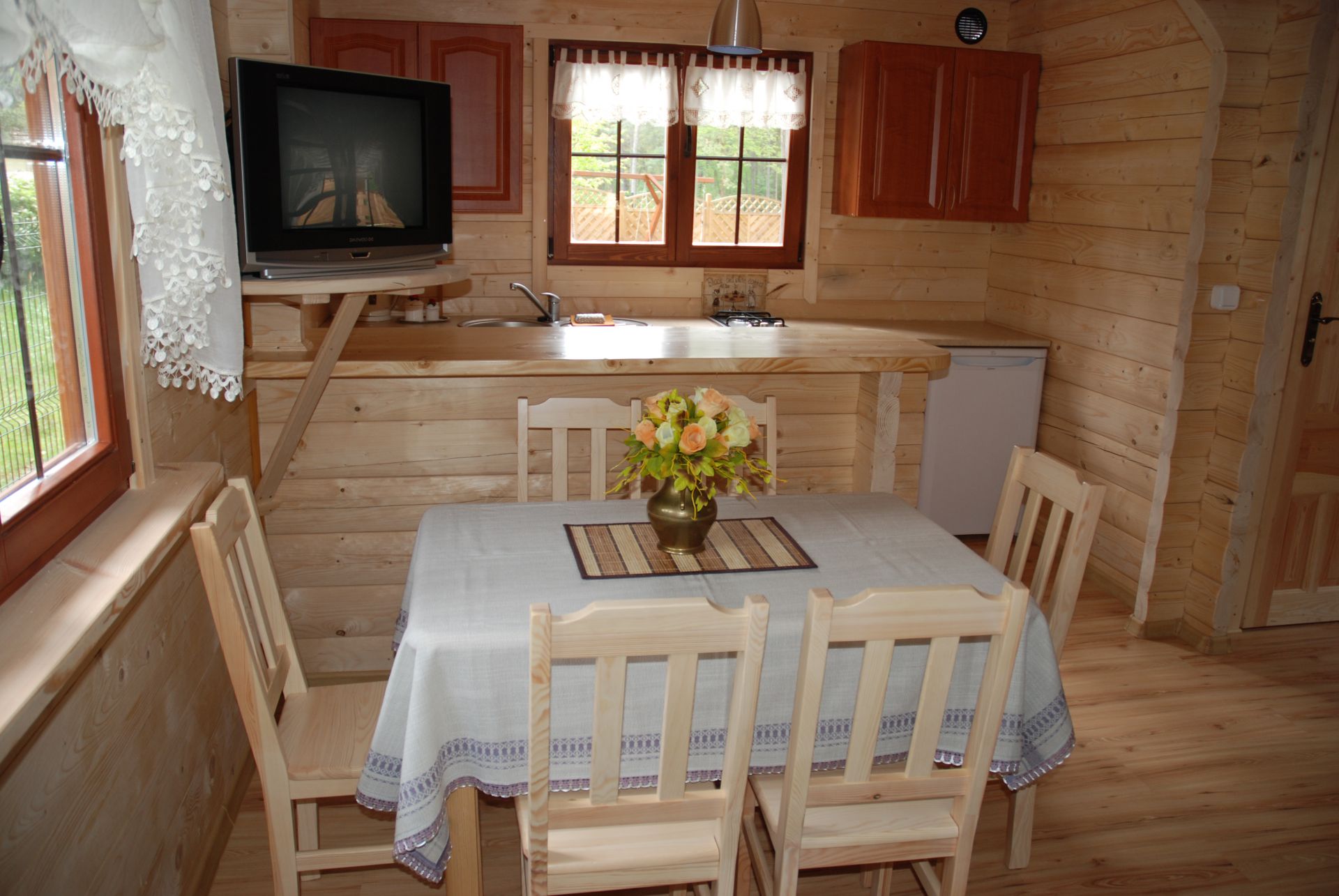 Pobierowo domki letniskowe - NawaraPark (noclegi, wczasy)