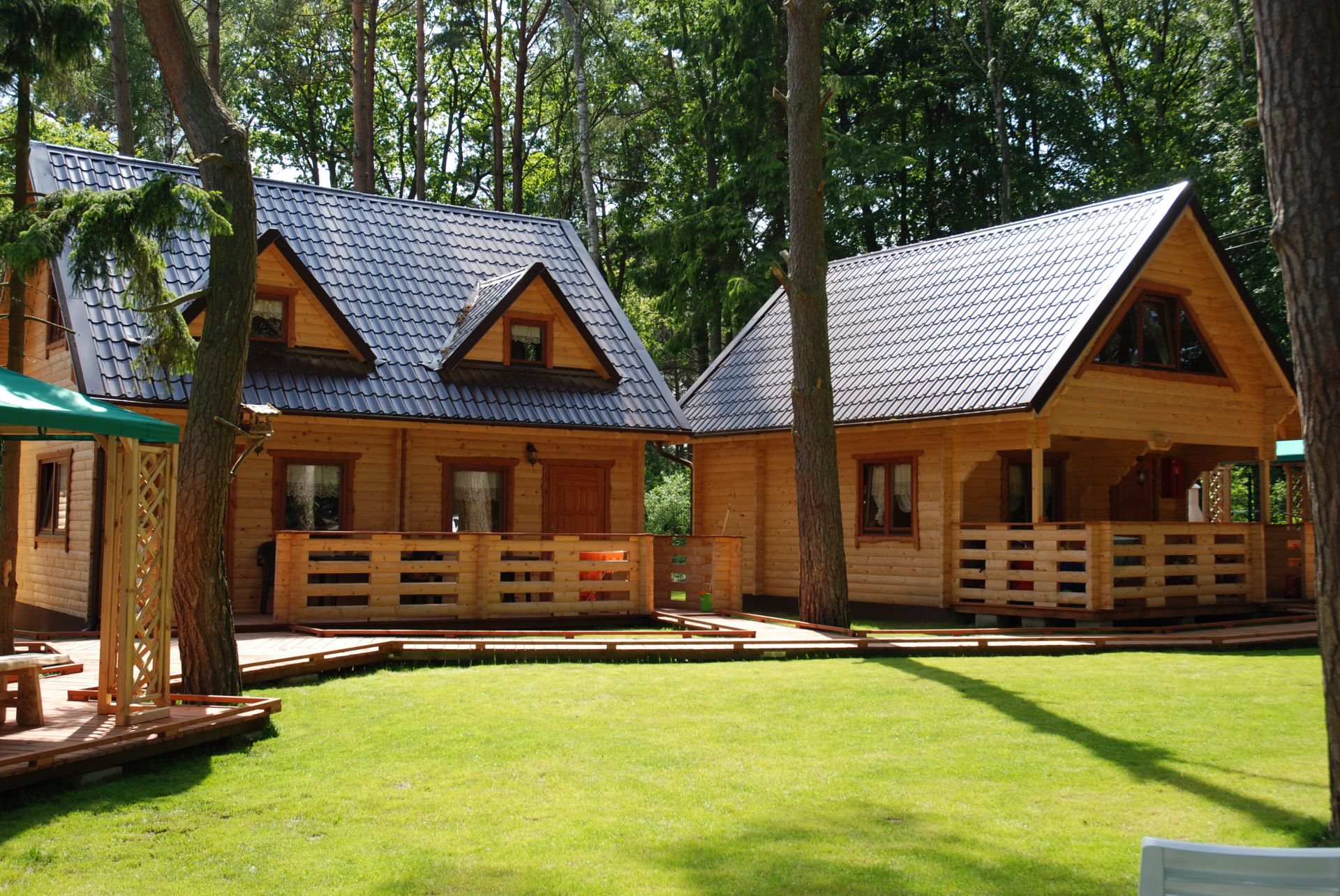 Pobierowo domki letniskowe - NawaraPark (noclegi, wczasy)