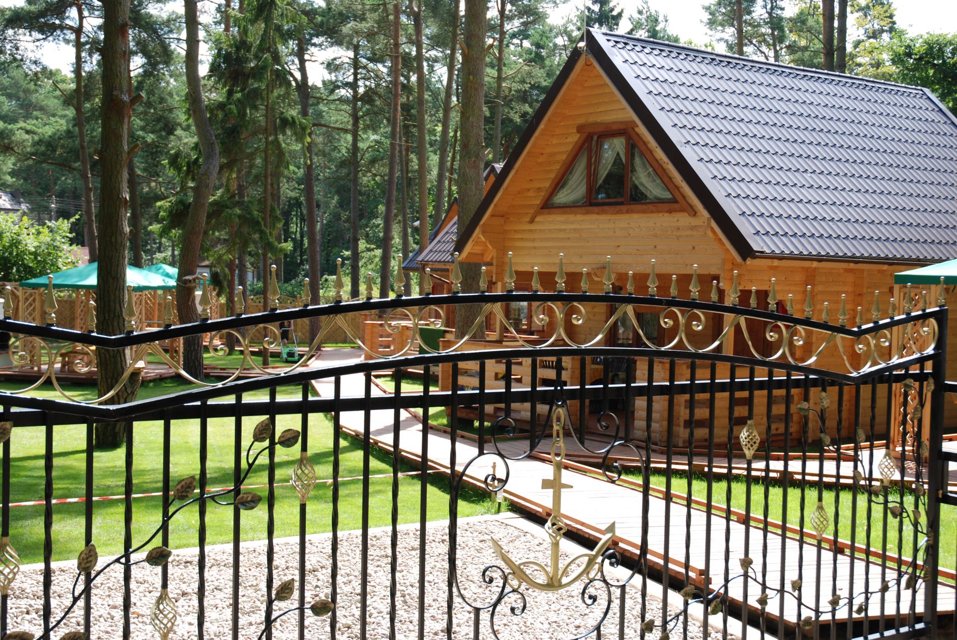 Pobierowo domki letniskowe - NawaraPark (noclegi, wczasy)